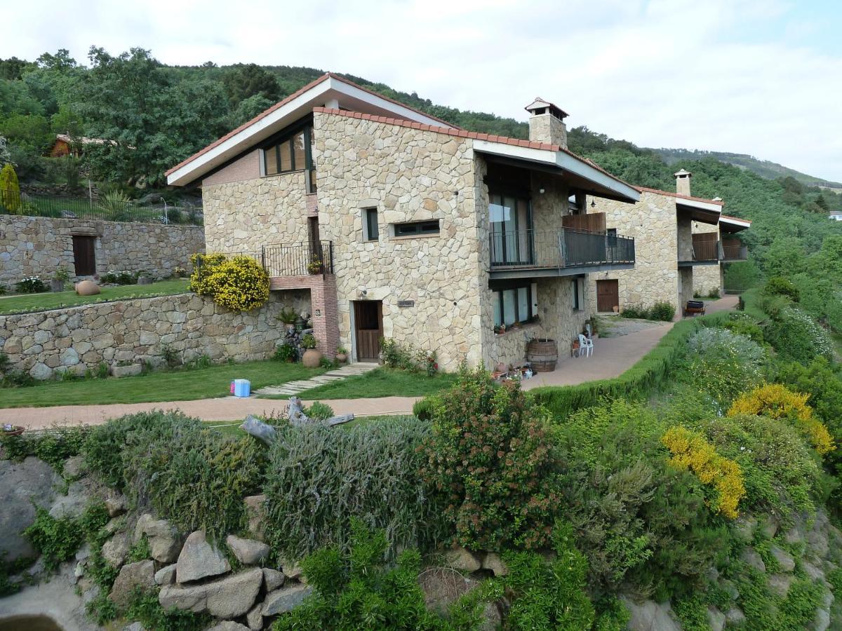 Las Casas De Agapito Poyales Del Hoyo Exteriér fotografie